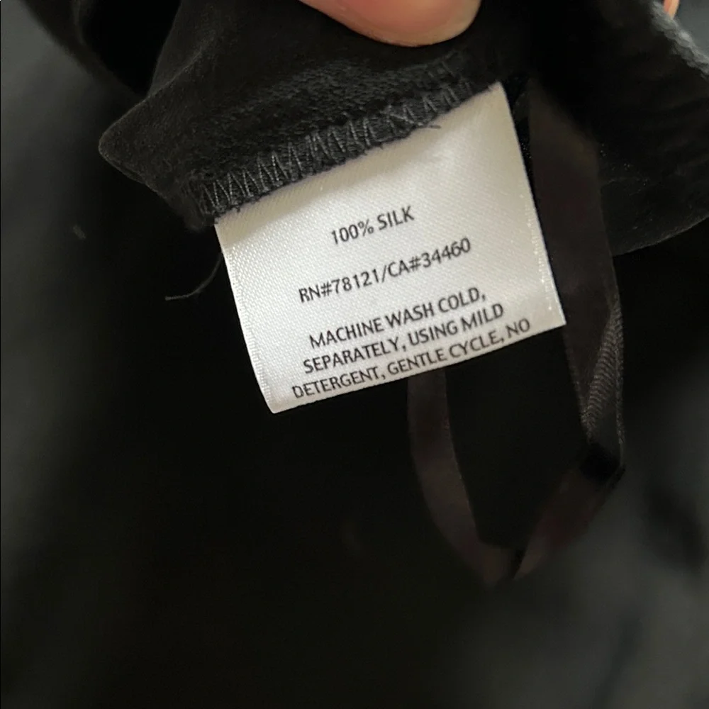 Eileen Fisher Elegant Black Ankle Pants - Picture 3 of 3